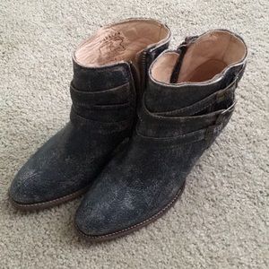 Bedstu Begin black boots brand new!